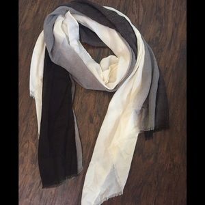 Ombré scarf